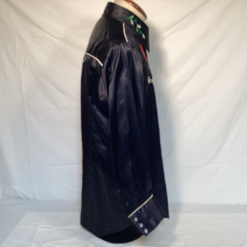Vintage Western Wear by Texson Men's Black Satin Shirt with Embroidery Roses - Picture 5 of 16